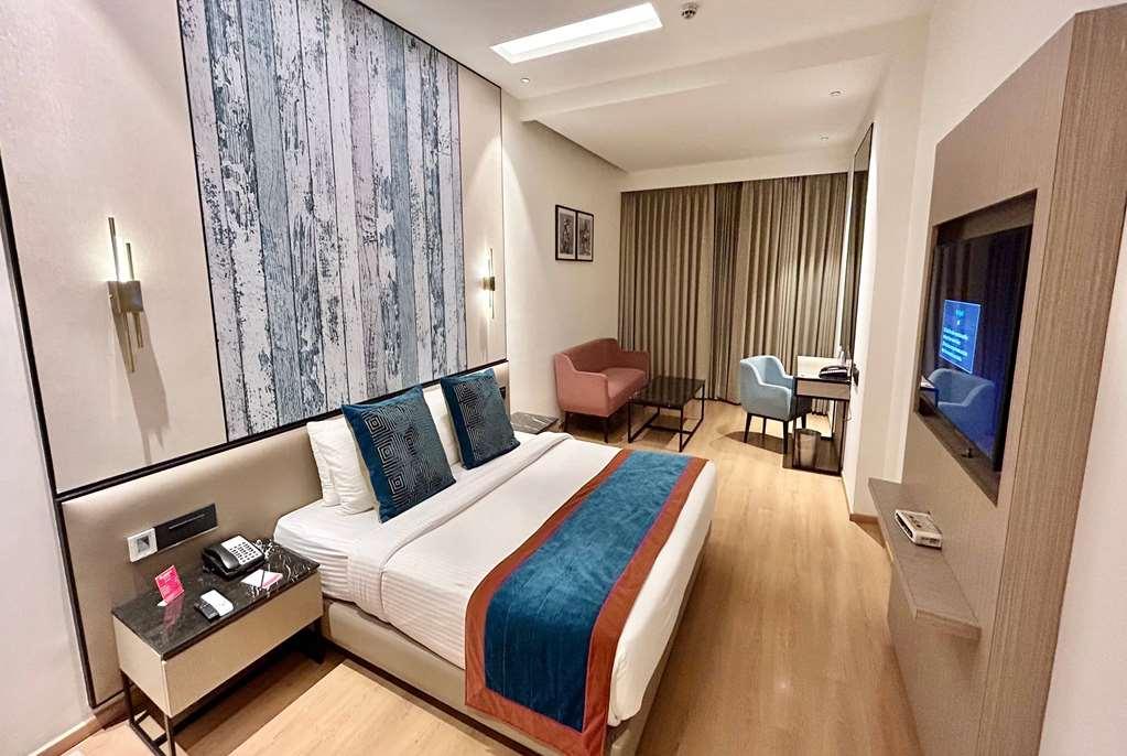 Ramada By Wyndham Jalandhar City Center Rum bild